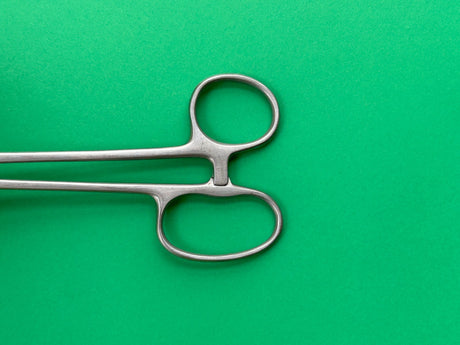Konig Surgical 10-1/4" Bozeman Uterine Forceps