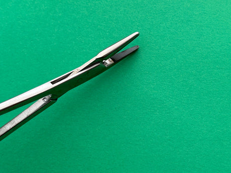 Weck Surgical 9" Sarot Needle Holder, TC