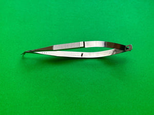 Karl Storz E3304 Ophthalmic Castroviejo Corneal Section Scissors, 14mm Right