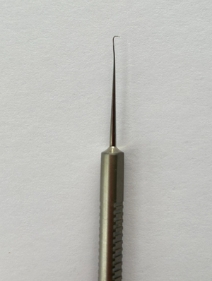 Karl Storz E0545 Sinskey Iris and IOL Hook, 4.6"