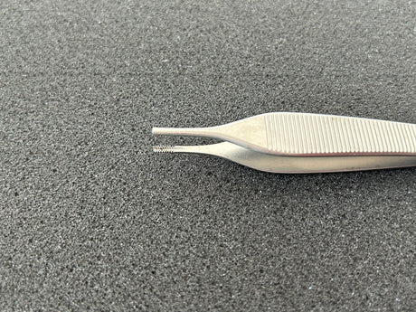 Aesculap BD700R ADSON-BROWN Tissue Forceps, straight, (4-3/4")
