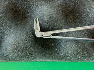 Scanlan Surgical 7" Diethrich-Potts Scissors 90º Angled Blades