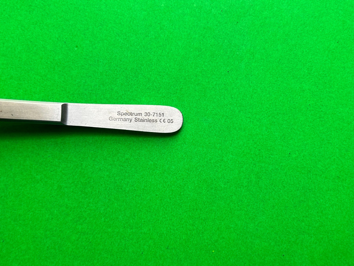 Spectrum 30-7151 Serrated Forceps