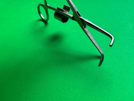 Weck 536275 Lore 6 1/4" Suction Tube Holding Forceps