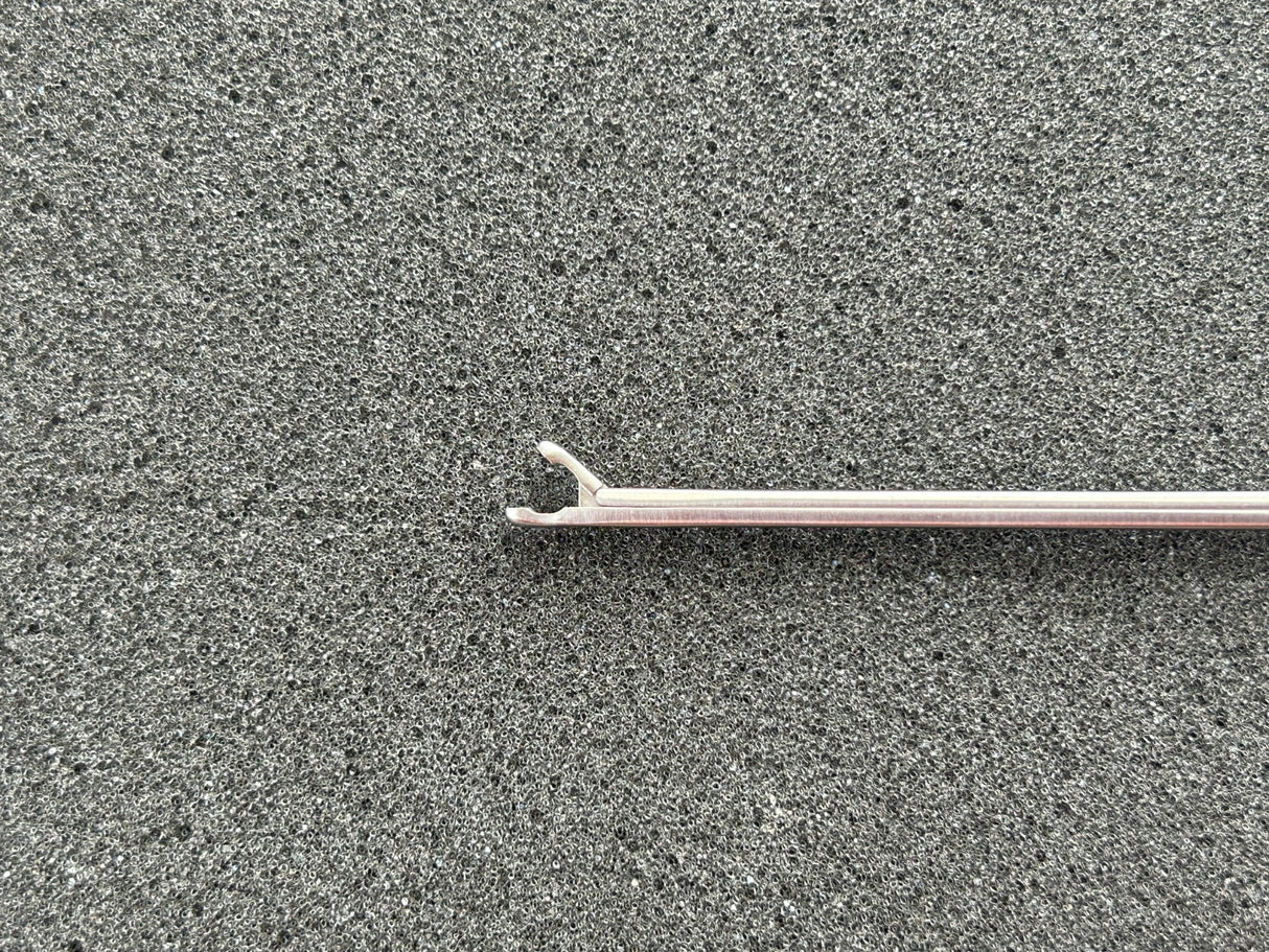Karl Storz 162020 HARTMANN Ear Forceps,  2 mm, 8 cm