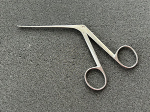 Karl Storz 222710 Scissors, curved to right, 7.5 cm