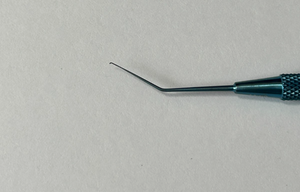 Wexler HL0002.2 Titanium Sinskey II Hook - Angled.