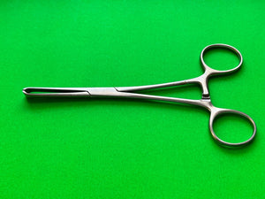 V. Mueller SU4060 Boys-Allis Holding Forceps Heavy Pattern, 5 x 6 teeth.