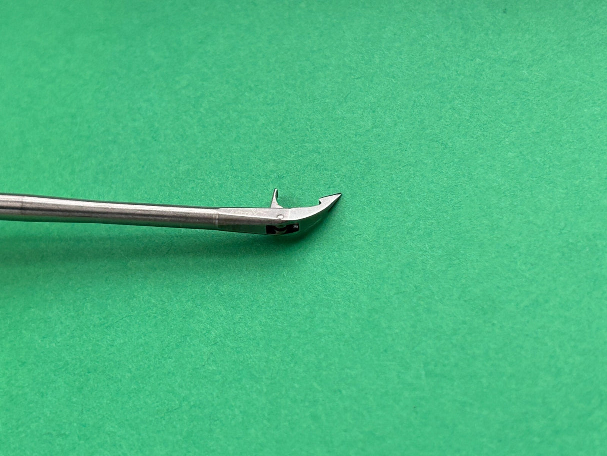 ArthreX Surgical 2.75mm Arthroscopy BirdBeak  45º Up Tip