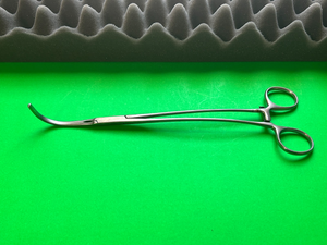 Jarit 320-270 DeBAKEY Vascular Clamp 9.5" 1x2 Teeth