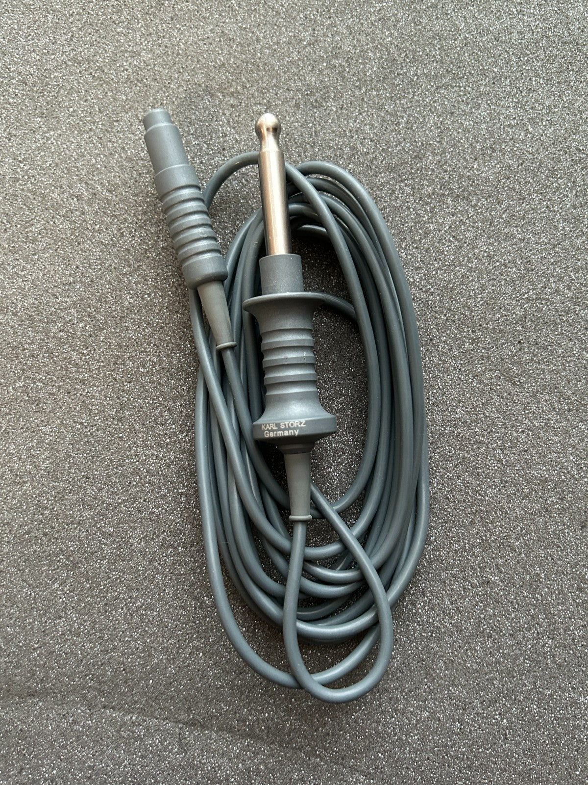 Aesculap 5mmx31cm Autoclavable QuickSnap Laparoscopy Set of 8 w Karl Storz Cord