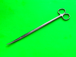 Codman Surgical 54-1037 Metzenbaum Dissecting Scissors, Curved 28.5cm