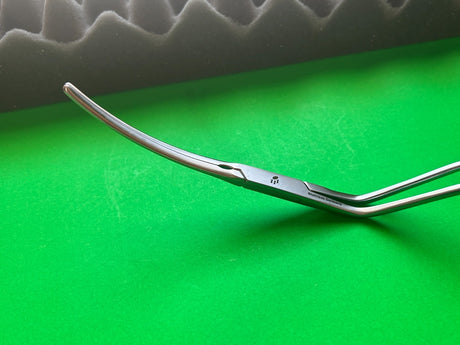V. Mueller VM76-7797 Cardiovascular Clamp