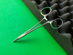 Codman #64-6558 Halsey Needle Holder 5"