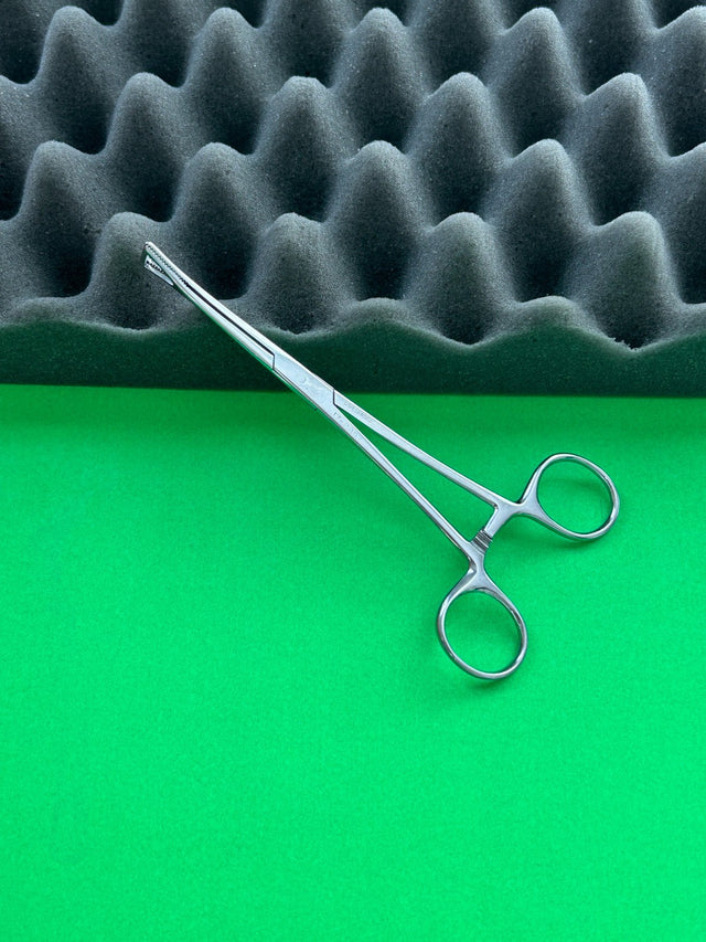 Pilling 17-2957 Pennington Clamp, Triangular Jaws, Straight, 5-3/4in