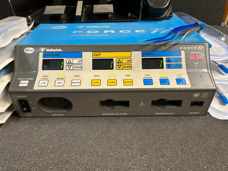 Medtronic/Covidien Valleylab Force FX ESU w/ Footswitches and FREE Extras TESTED