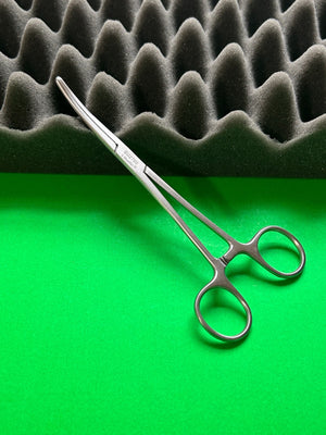 V. Mueller SU2760 Pean Artery Forceps 6½"