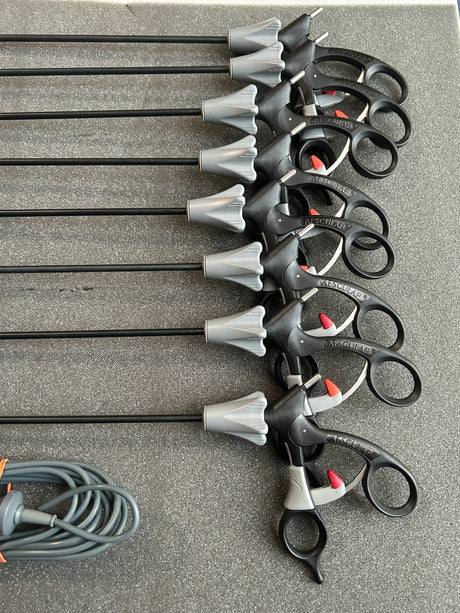 Aesculap 5mmx31cm Autoclavable QuickSnap Laparoscopy Set of 8 w Karl Storz Cord