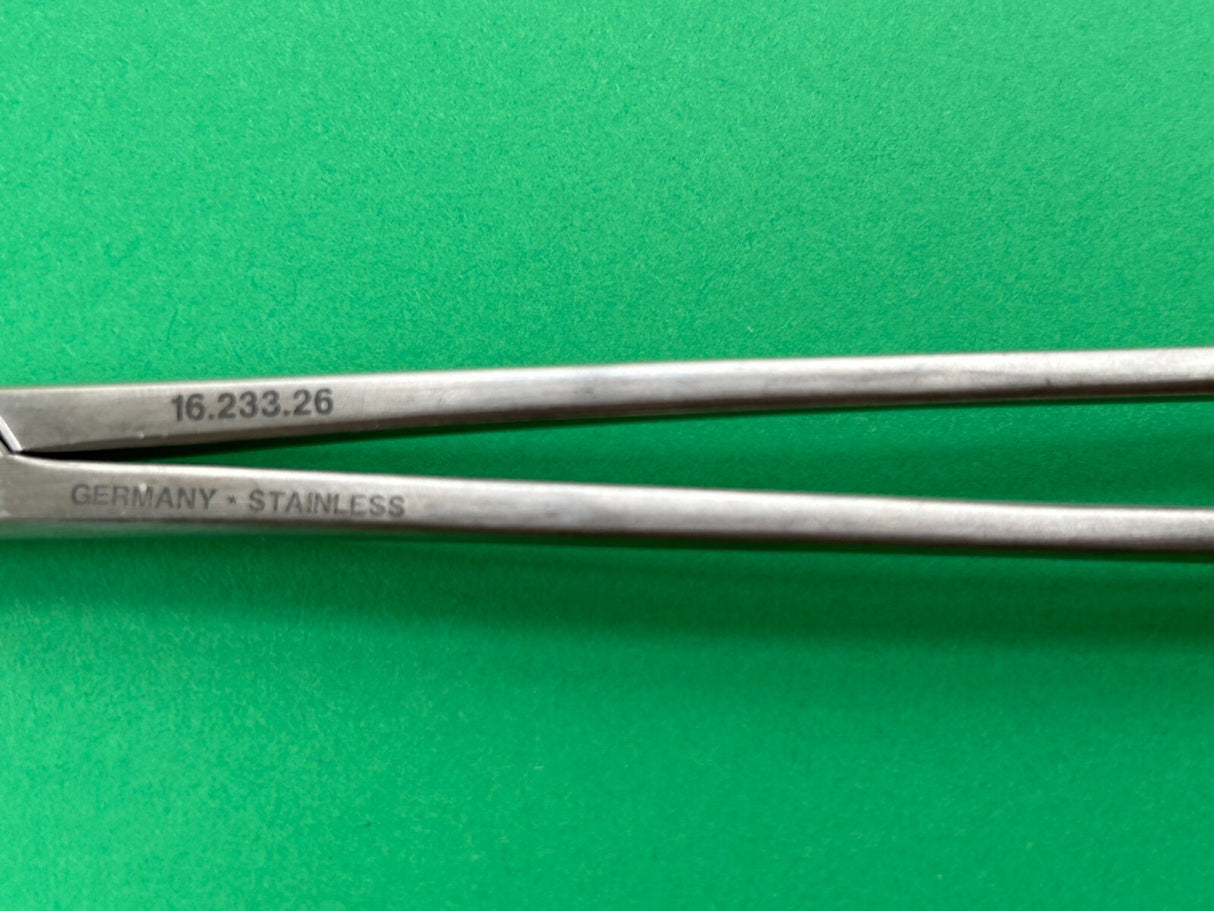 Konig Surgical 10-1/4" Bozeman Uterine Forceps