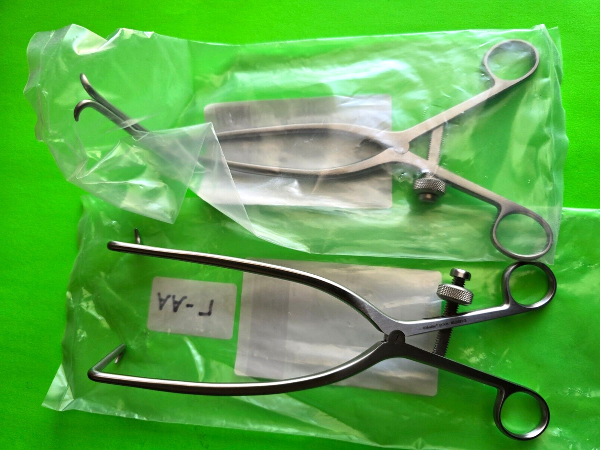 V. Mueller NL5381-3 Surgical Zelpi-Type Retractor 10.25" Length 3" Deep Arm