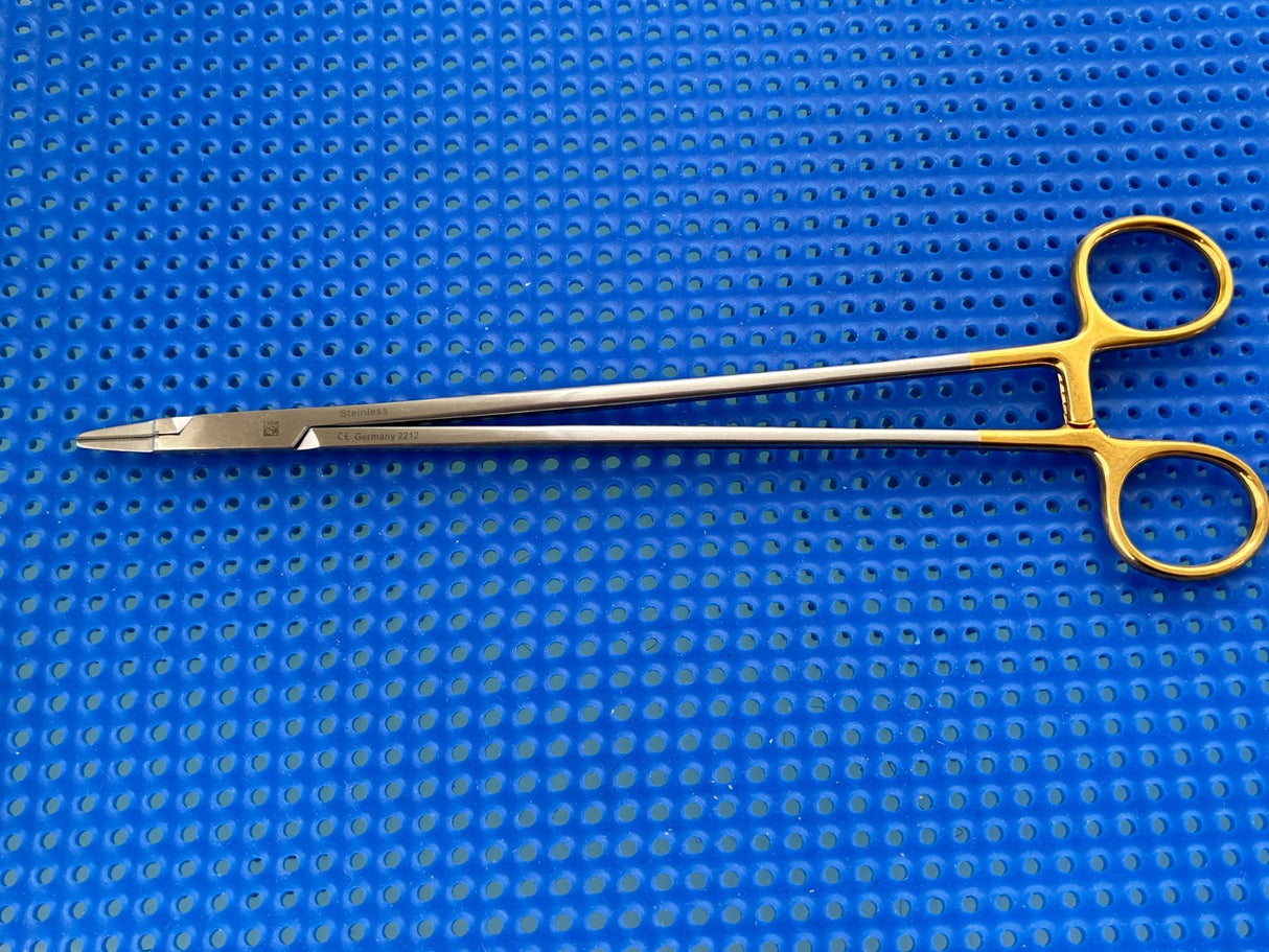 Symmetry Surgical 32-469 Needle Holder; Ryder; Tungsten Carbide; 1.0 mm; 9 in