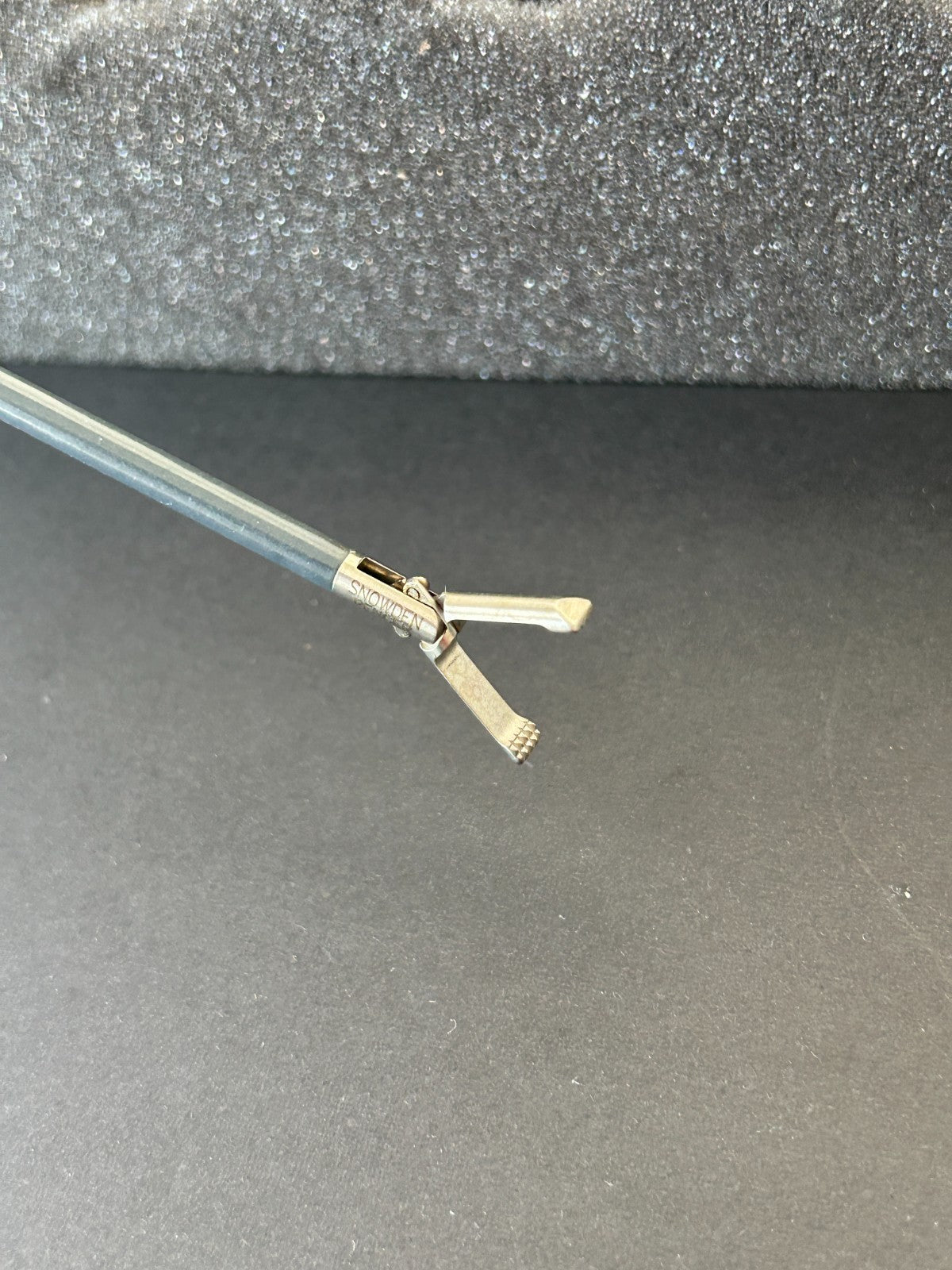 Snowden Pencer 90-6314 Allis Tissue Grasper Forcep, 5mm x36cm W/Lock Laparoscopy