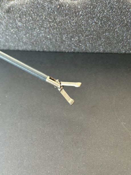 Snowden Pencer 90-6314 Allis Tissue Grasper Forcep, 5mm x36cm W/Lock Laparoscopy
