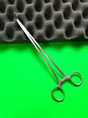 V. Mueller SU2786 ARTERY FORCEPS JAW ANGLE 90D JAW