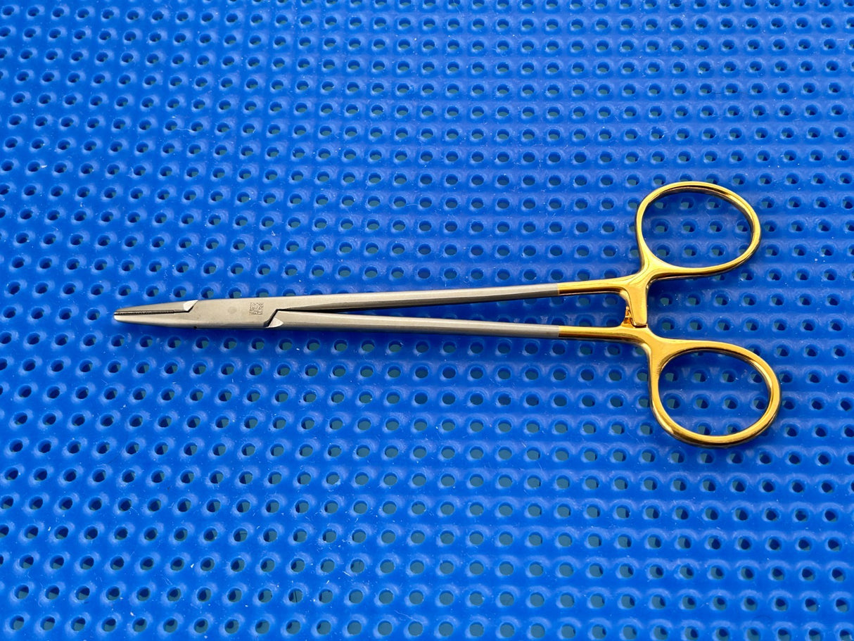 Symmetry Surgical 36-2000 Classic Plus Needle Holder; Crile-Wood; 6 in, TC