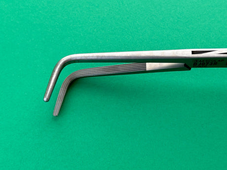 Aesculap MIXTER Ligature Forceps, angled 100 °, 11-1/2", serrated