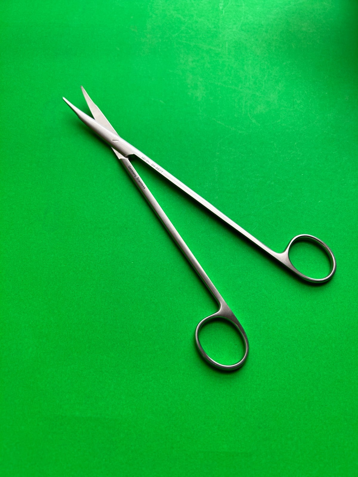 SSI Ultra POTTS TENTOMY SCISSOR CURVED 8''