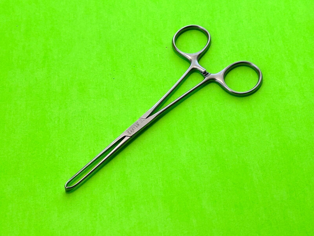 Aesculap Surgical 5 x 6 Teeth Allis Intestinal Grasping Forceps