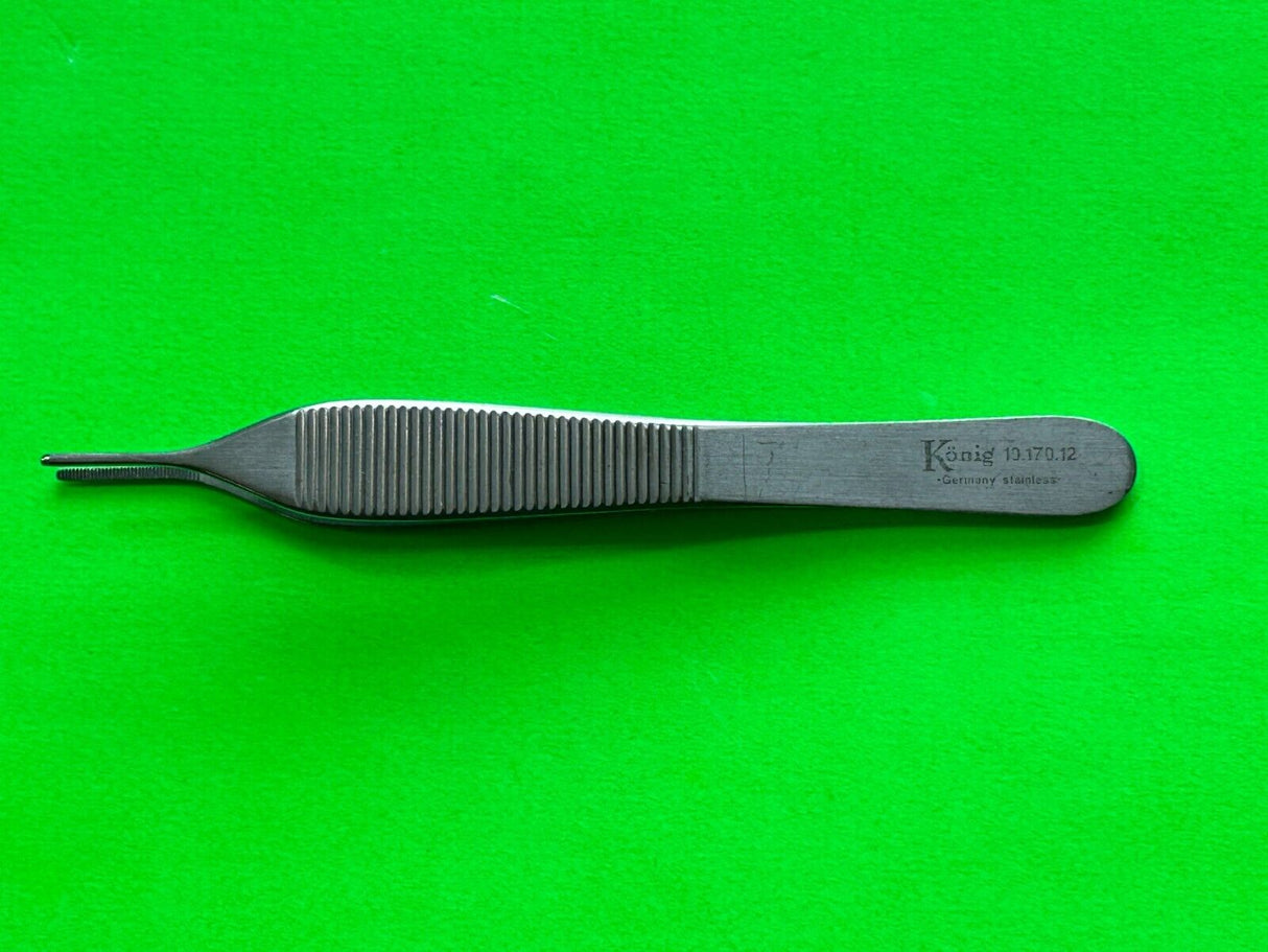 Konig Surgical D126 Needle Holder