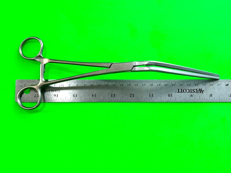 V. Mueller Surgical SU6156 DeBakey Multi-Purpose Clamp, 27 cm, Angled 60°