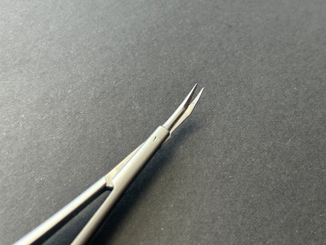 Scanlan 7007-140 Jacobson Micro Scissors. Straight Fine, Sharp Tips. 45º