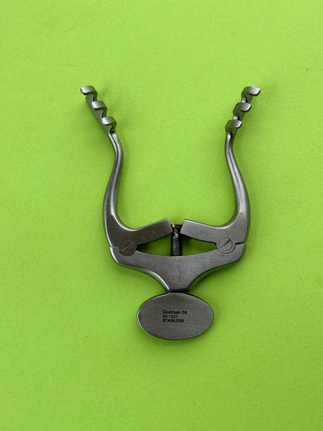 Codman Surgical 3x3 Jansen Mastoid Retractor, 4", Blunt