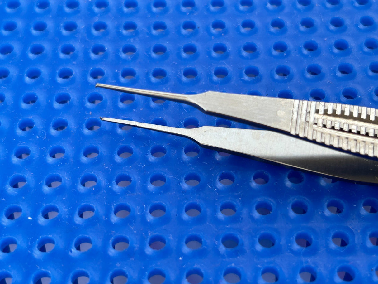 Millennium Surgical 85-103 Wide Handle Suture Forceps, 0.50 mm