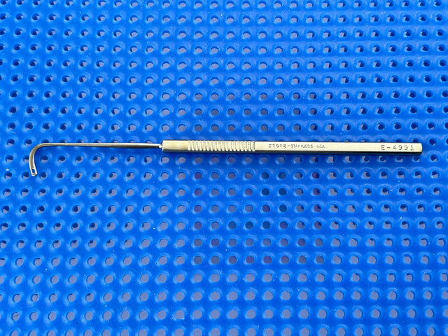 Karl STORZ E4991 Gass Retinal Detachment Hook, 1.5mm oval hole, 5.6"
