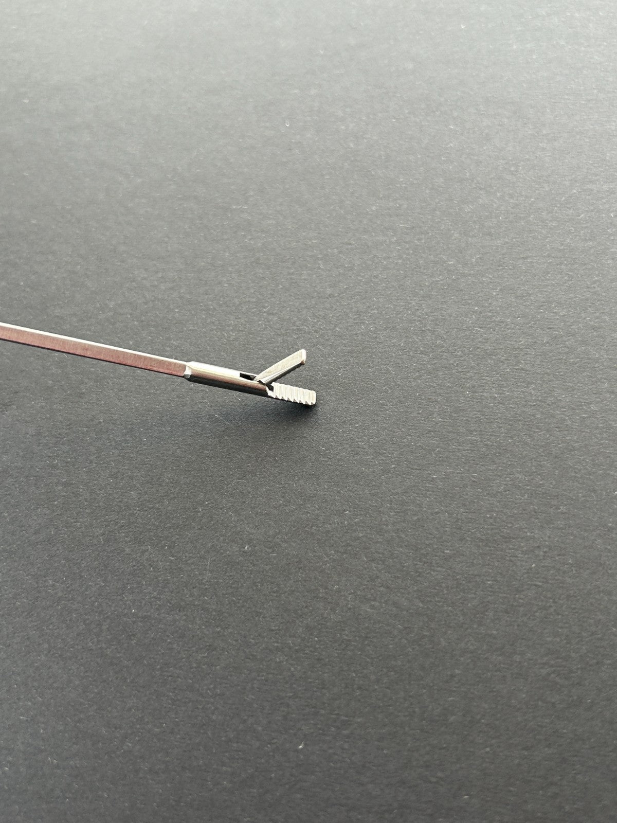 Karl Storz 8660H Kleinsasser Alligator Grasping Forceps