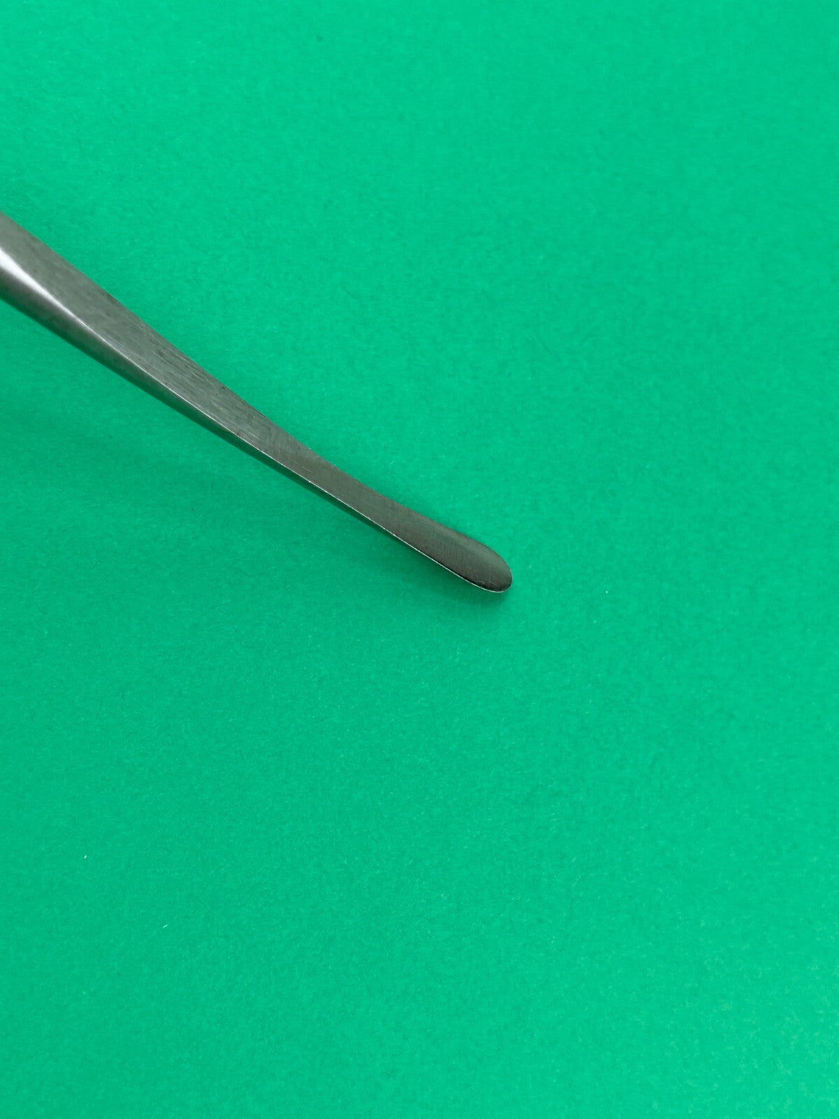 Lenox Maclaren Surgical (E-1/4-LH) 15" Round Blade Elevator, 1/4" Blade