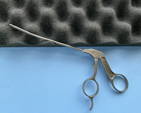 STRYKER CONQUEST 300-034-102 Arthroscopic Curved Left Big Bite Punch 3.4mm 6"