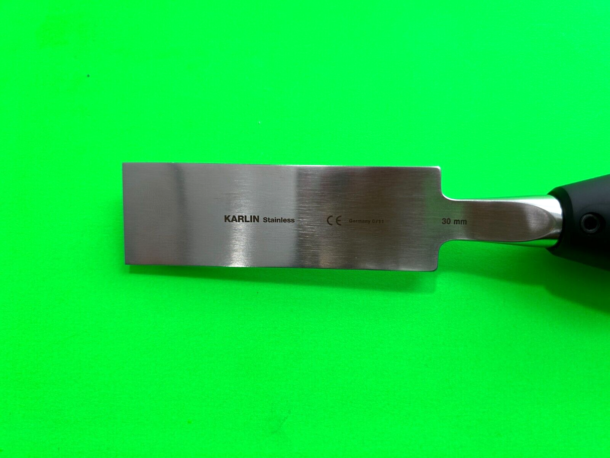 Codman Surgical 46-3106 Magnum Chisel Straight 30mm Tip **Excellent**