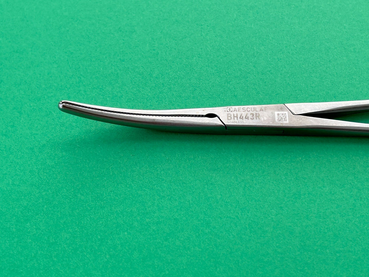 Aesculap Surgical Curved Hemostatic Forceps, 6-1/4", Serrated