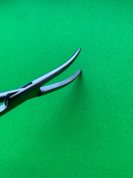SSI Ultra 17-2151 Schnidt Forceps, Curved, 7.5"