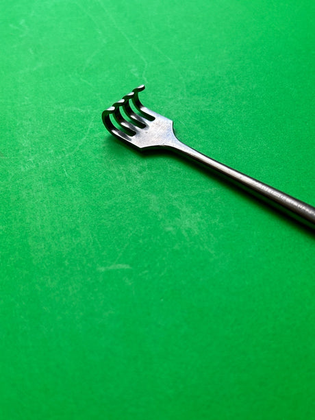 Zimmer 3010-04 4 Prong Volkman Retractor, Blunt Prongs