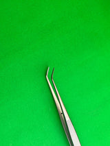 Aesculap BD257R Delicate Forceps, Angled, Serrated Tip, 7-7/8"