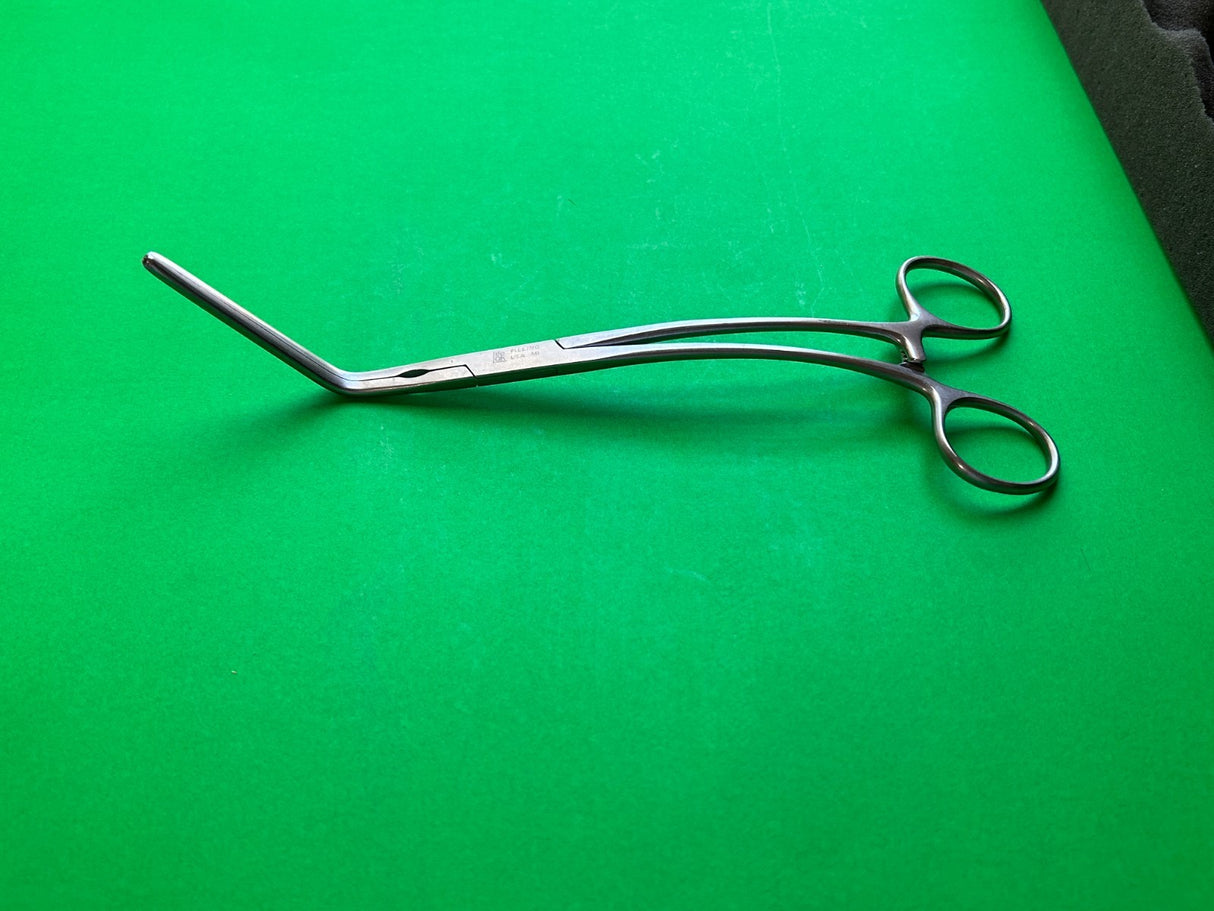 Pilling 35-3682 DeBakey Clamp Forceps 8½"