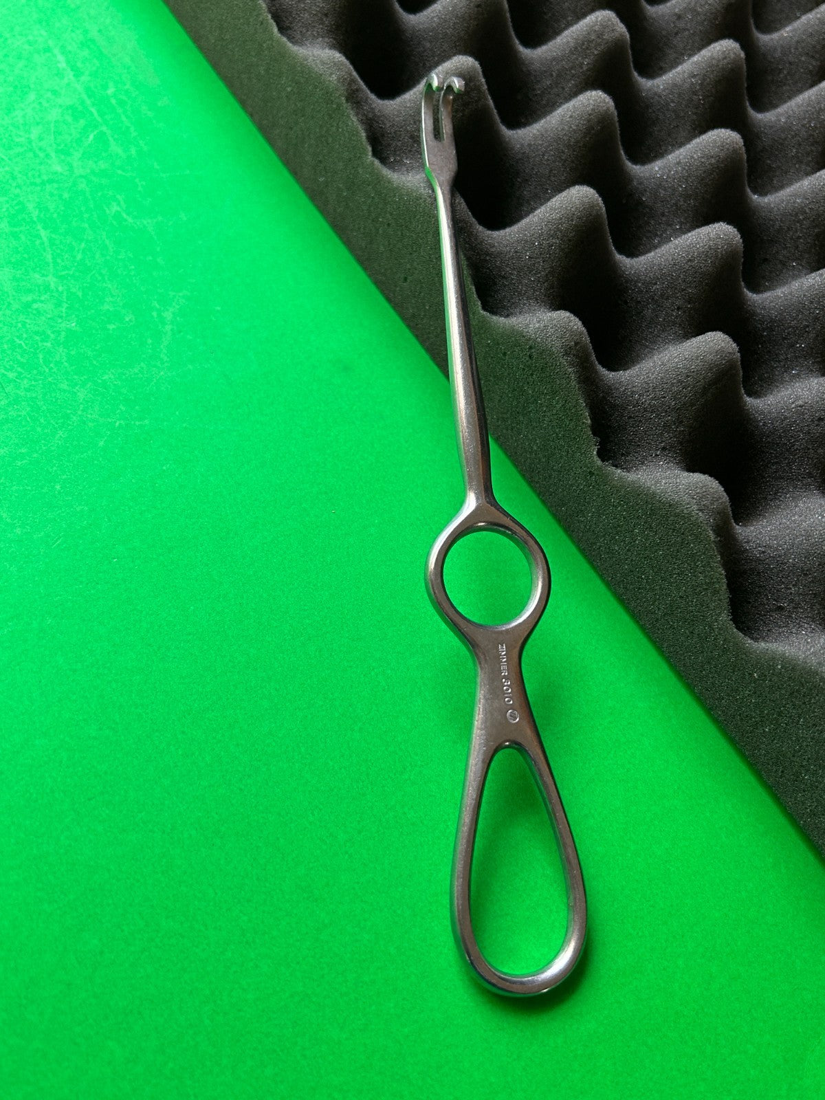 Zimmer 3011-04 4 Prong Sharp Volkman Retractor