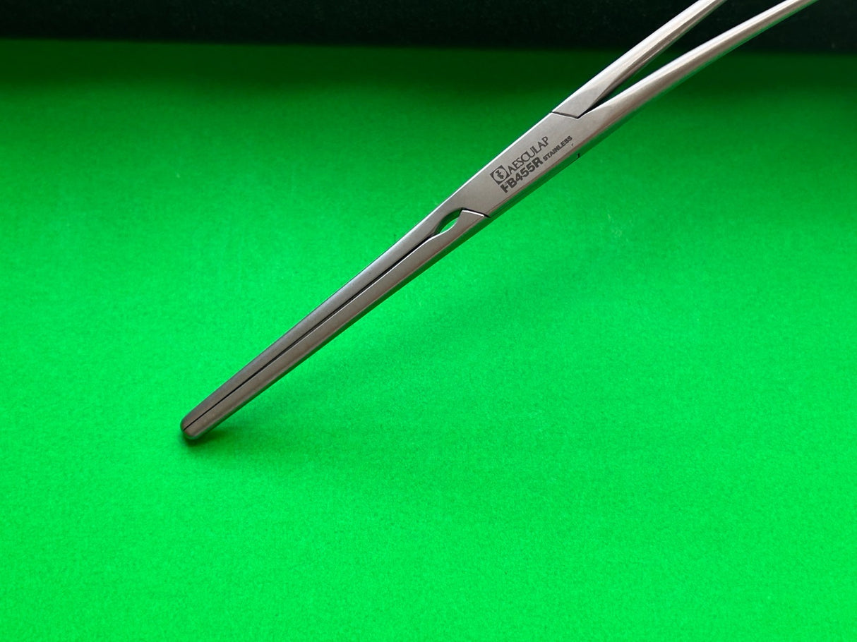 Aesculap FB455R DeBakey Clamp Angled 8-3/4"