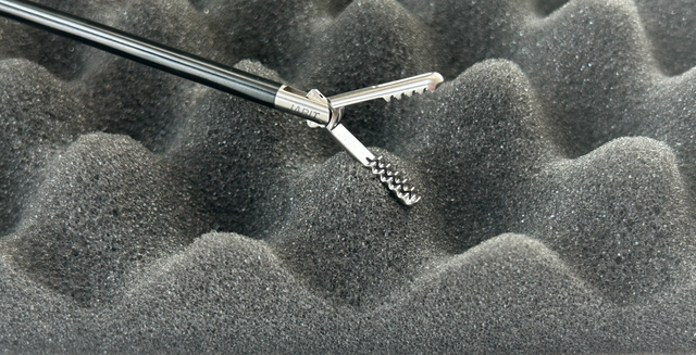 Jarit Surgical Roto-Lok 5mm x 37cm Fenestrated Jaws Grasping Forceps